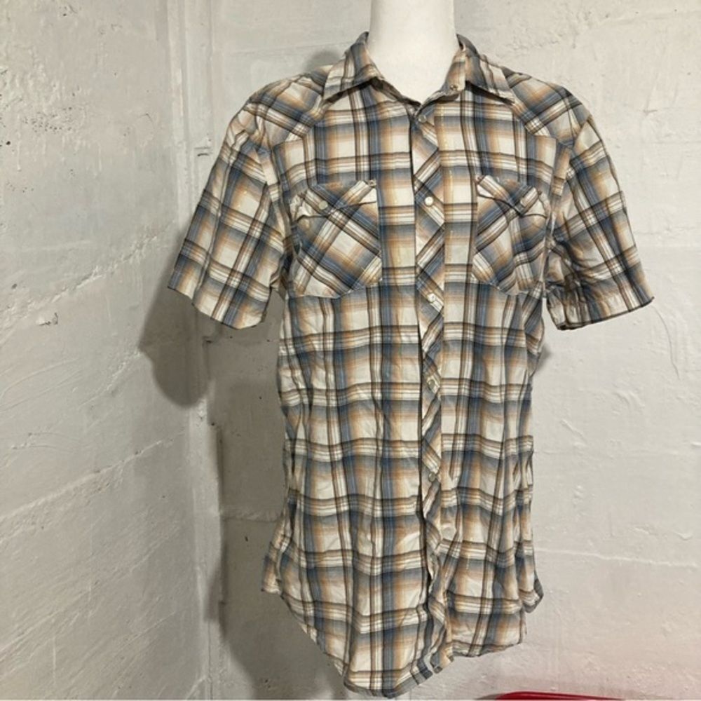 Bullhead pearl button western wear shirt Medium